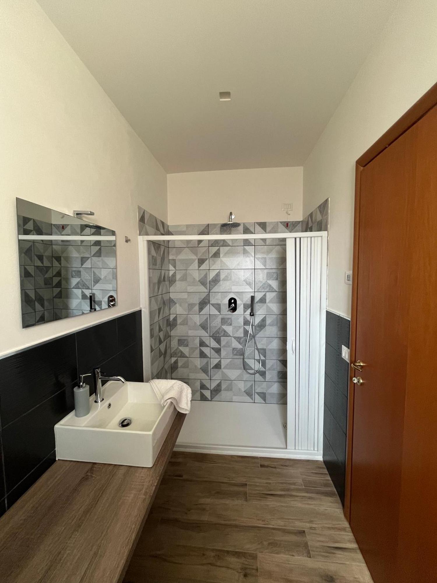 Casa Nel Borgo Di Capraia Montelupo Fiorentino Exterior foto